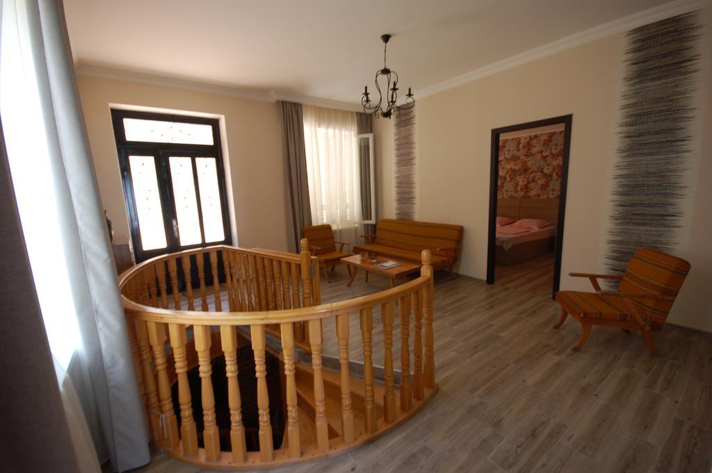 Guest House Aisi Sighnaghi Extérieur photo